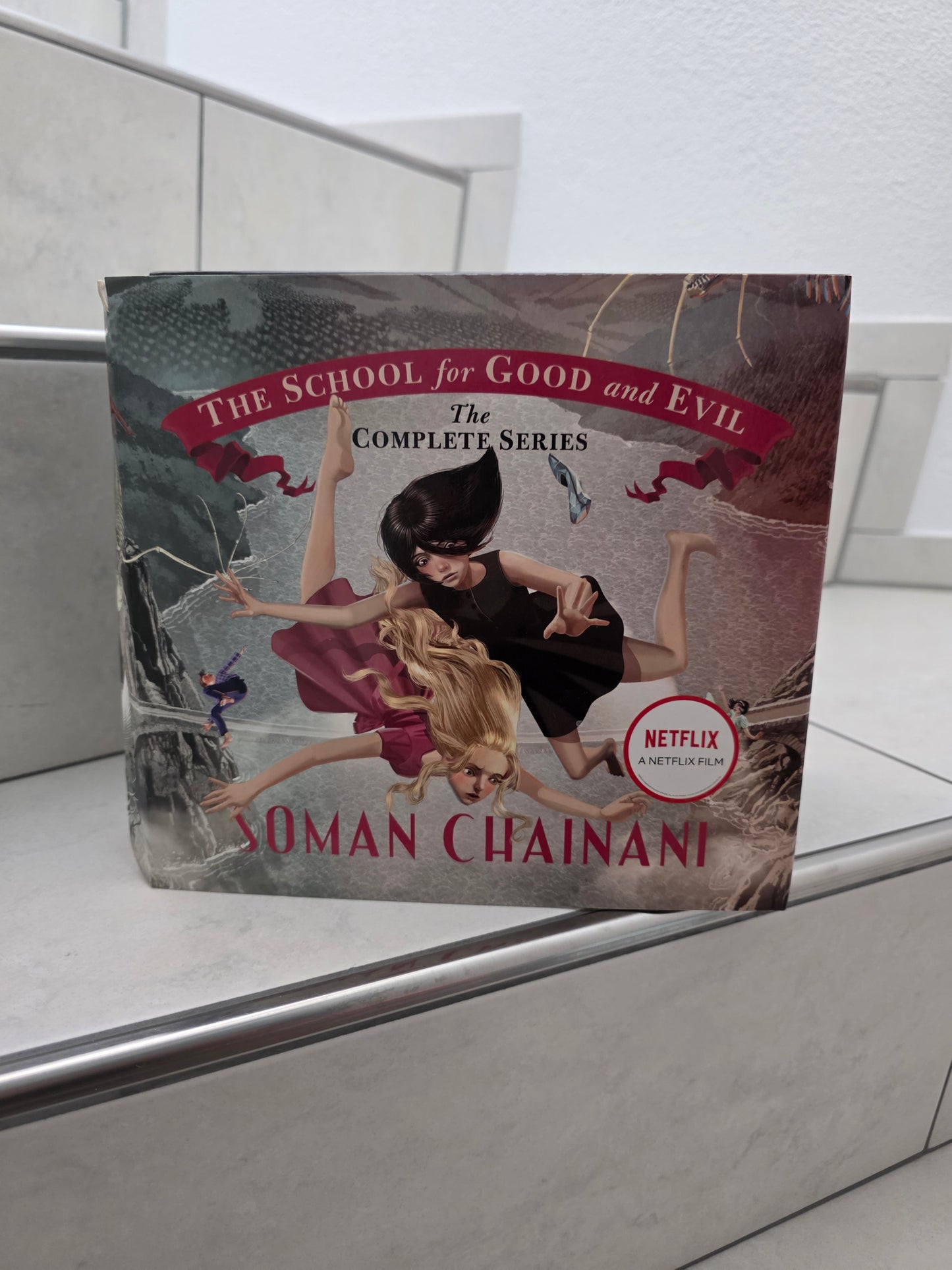 The School of Good & Evil complete boxed set by Chainani Soman