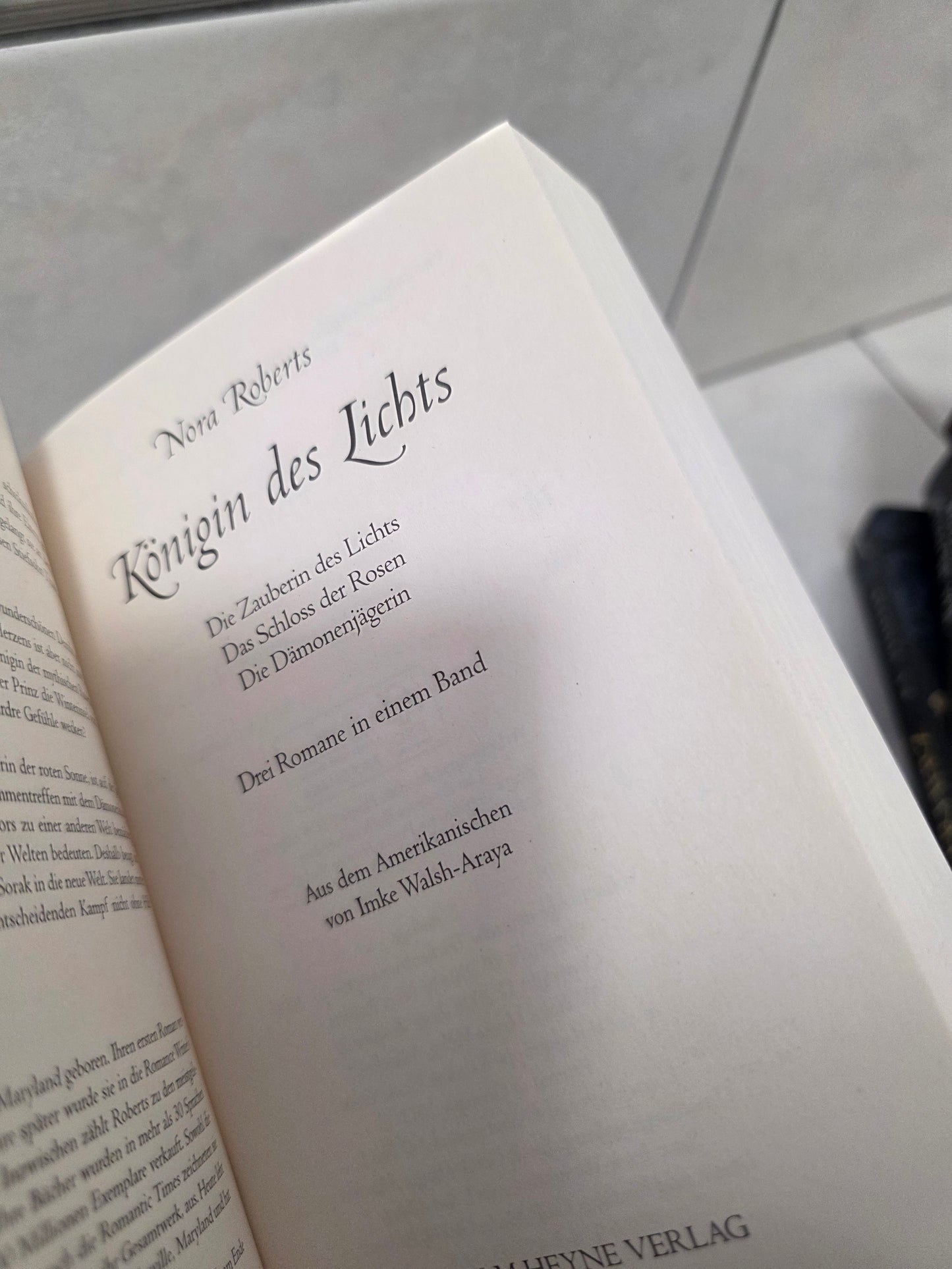 Königin des Lichts von Nora Roberts