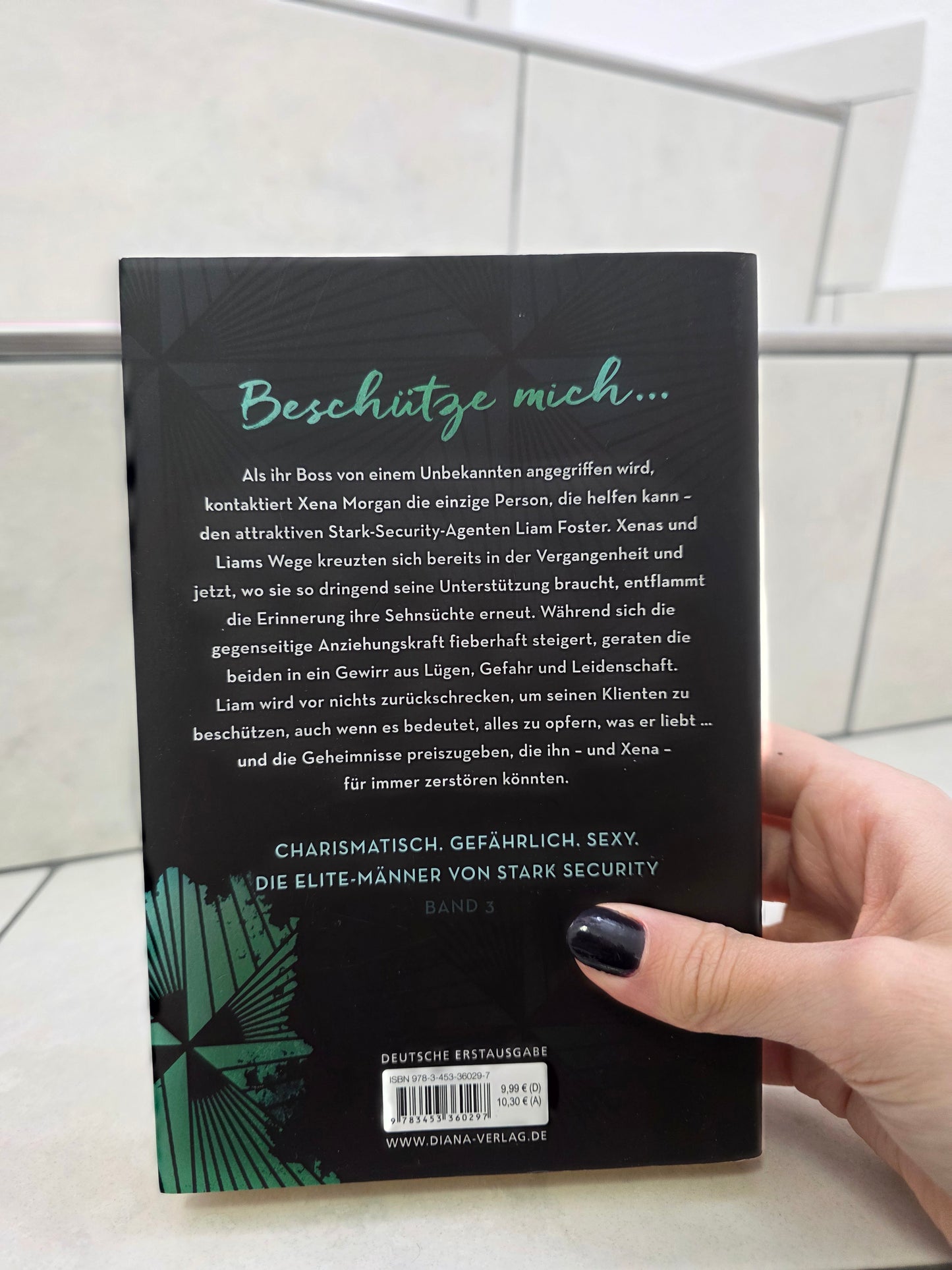 Sexy Security: Stürmisches Feuer von J. Kenner