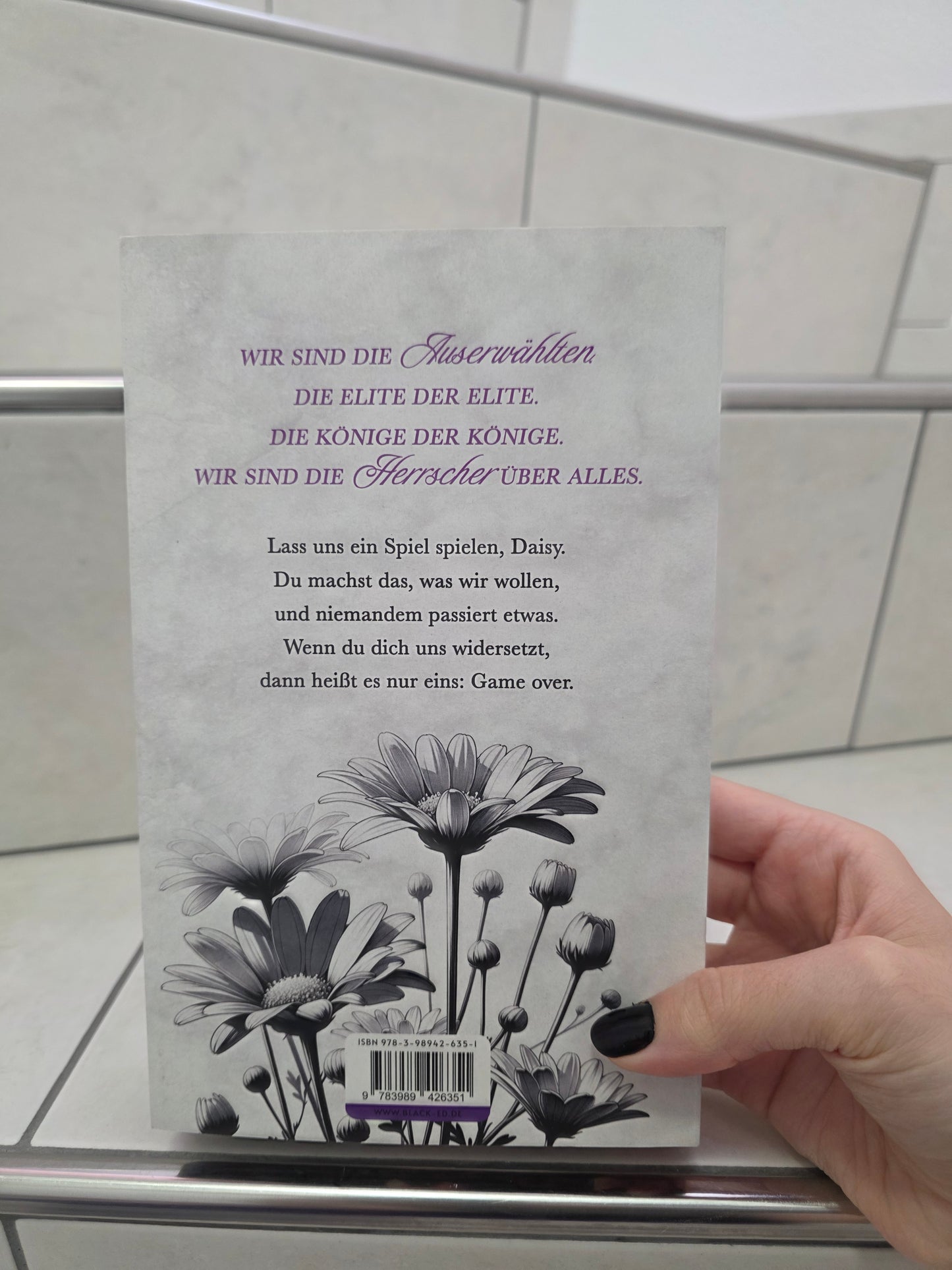 Love & Ruin von Daphne Bühner