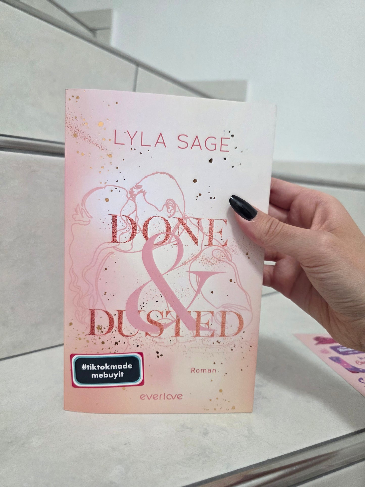 Done & Dusted von Lyla Sage