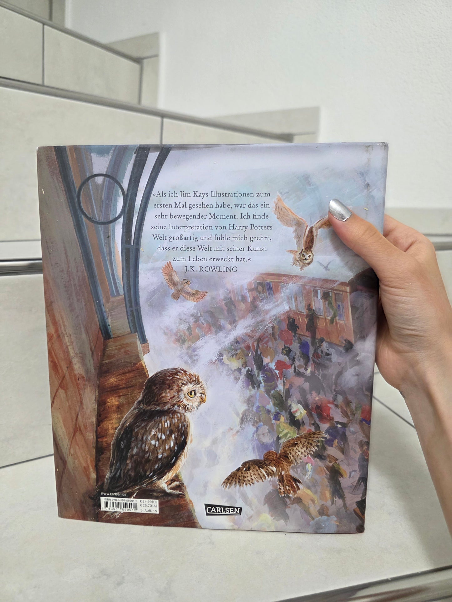 Harry Potter und der Stein der Weisen illustriert von J.K. Rowling