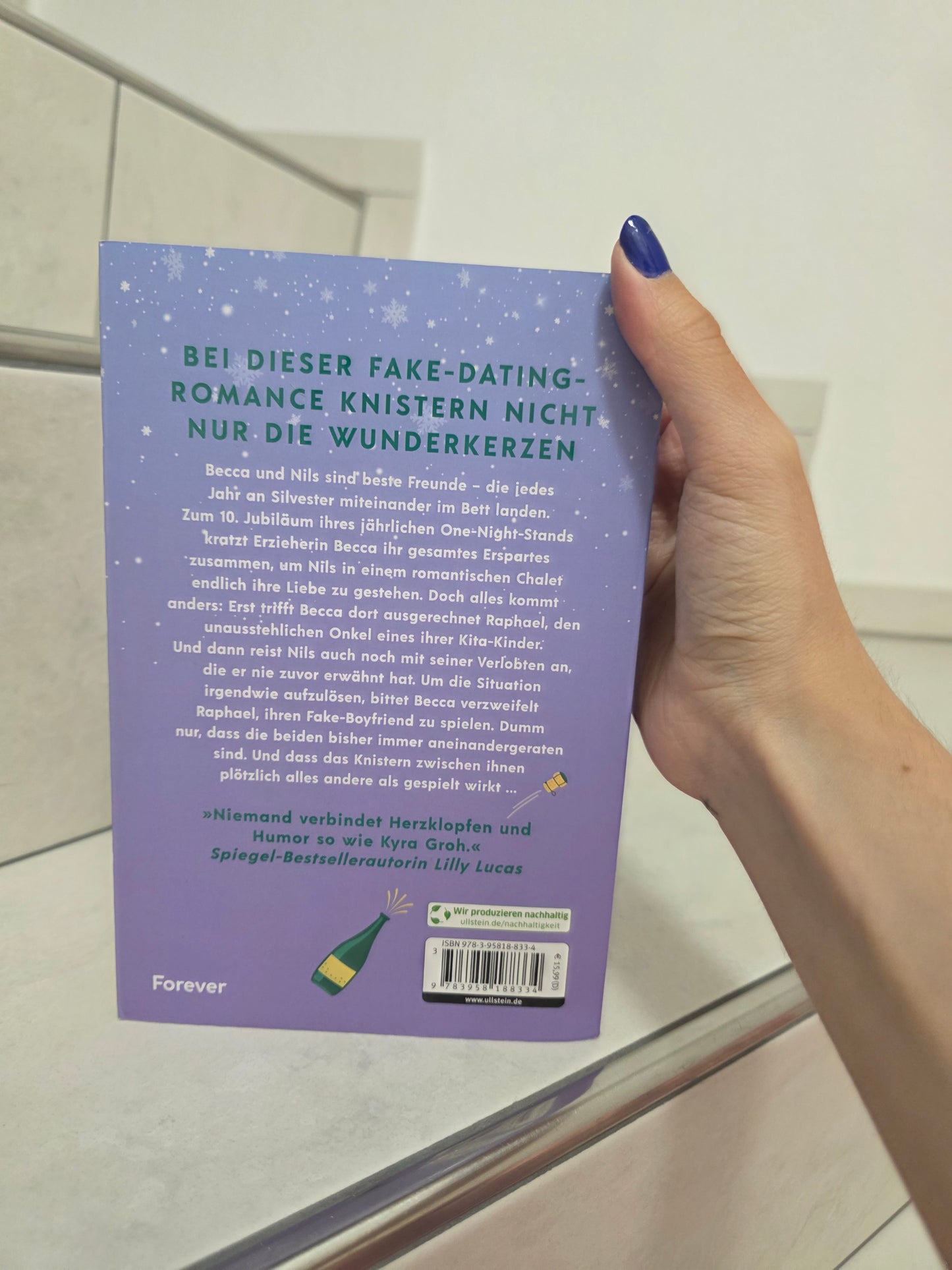 Fake Dates and Fire Works von Kyra Groh