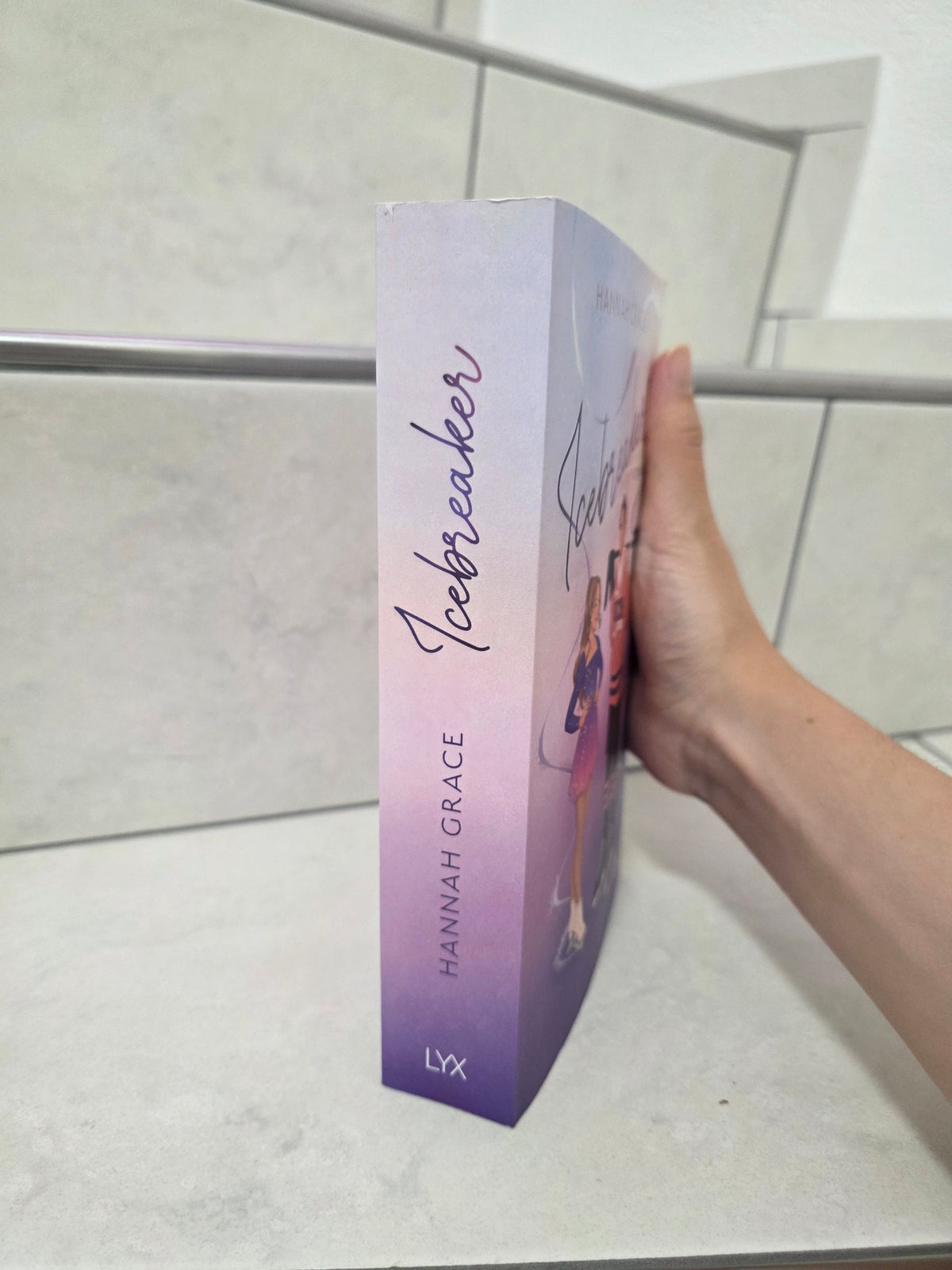 Icebreaker von Hannah Grace