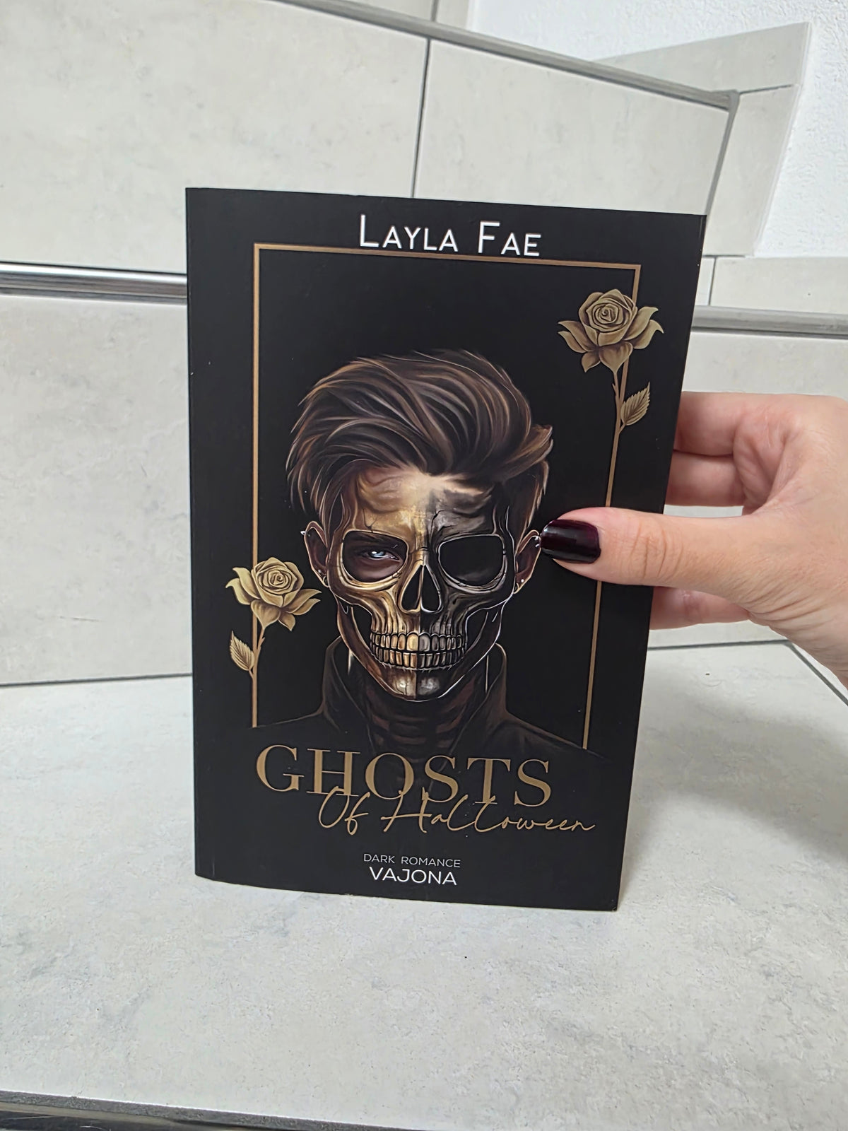Ghosts of Halloween von Layla Fae