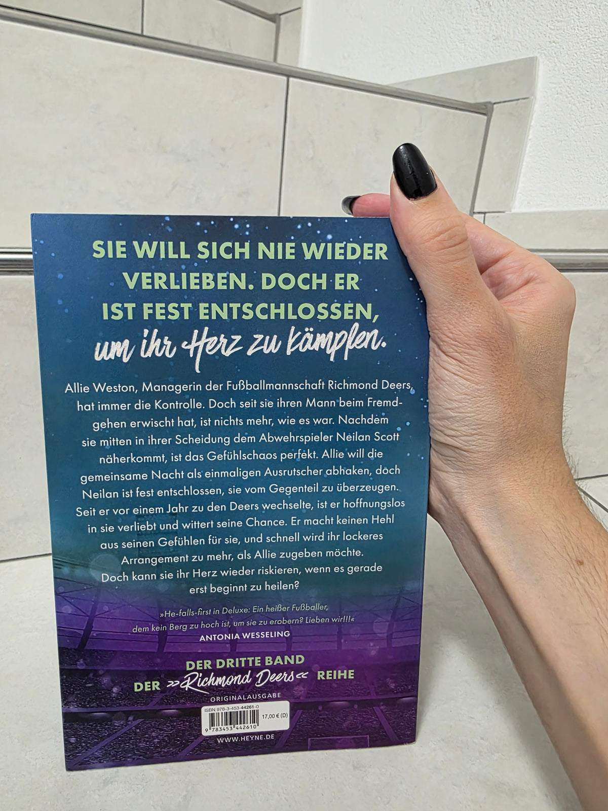 Hold me tight von Maike Voss