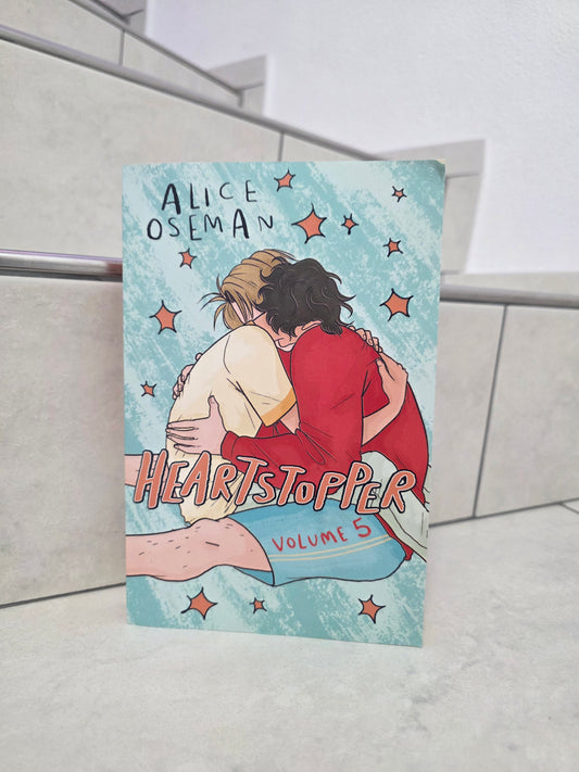 Heartstopper Vol. 5 by Alice Oseman