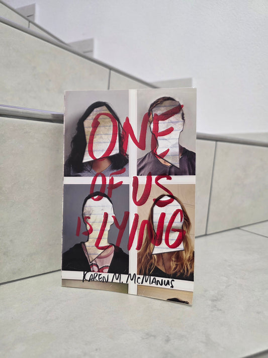 One of us is lying by Karen M. McManus
