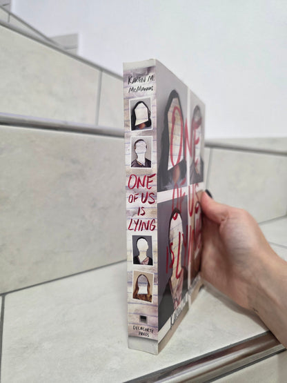 One of us is lying by Karen M. McManus