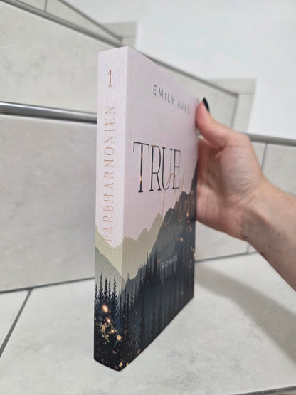 True Colours von Emily Aves