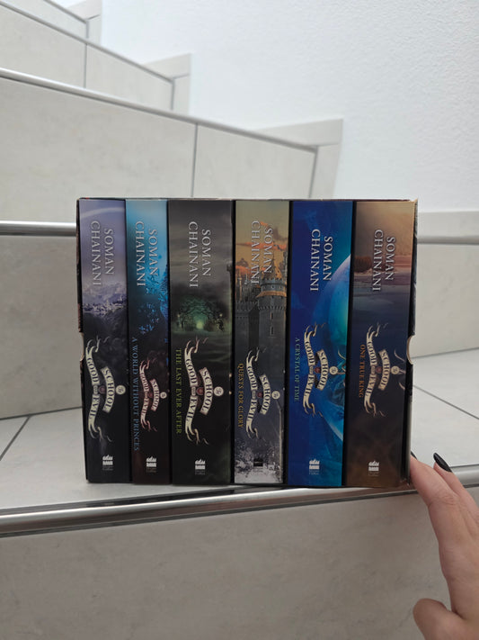The School of Good & Evil complete boxed set by Chainani Soman
