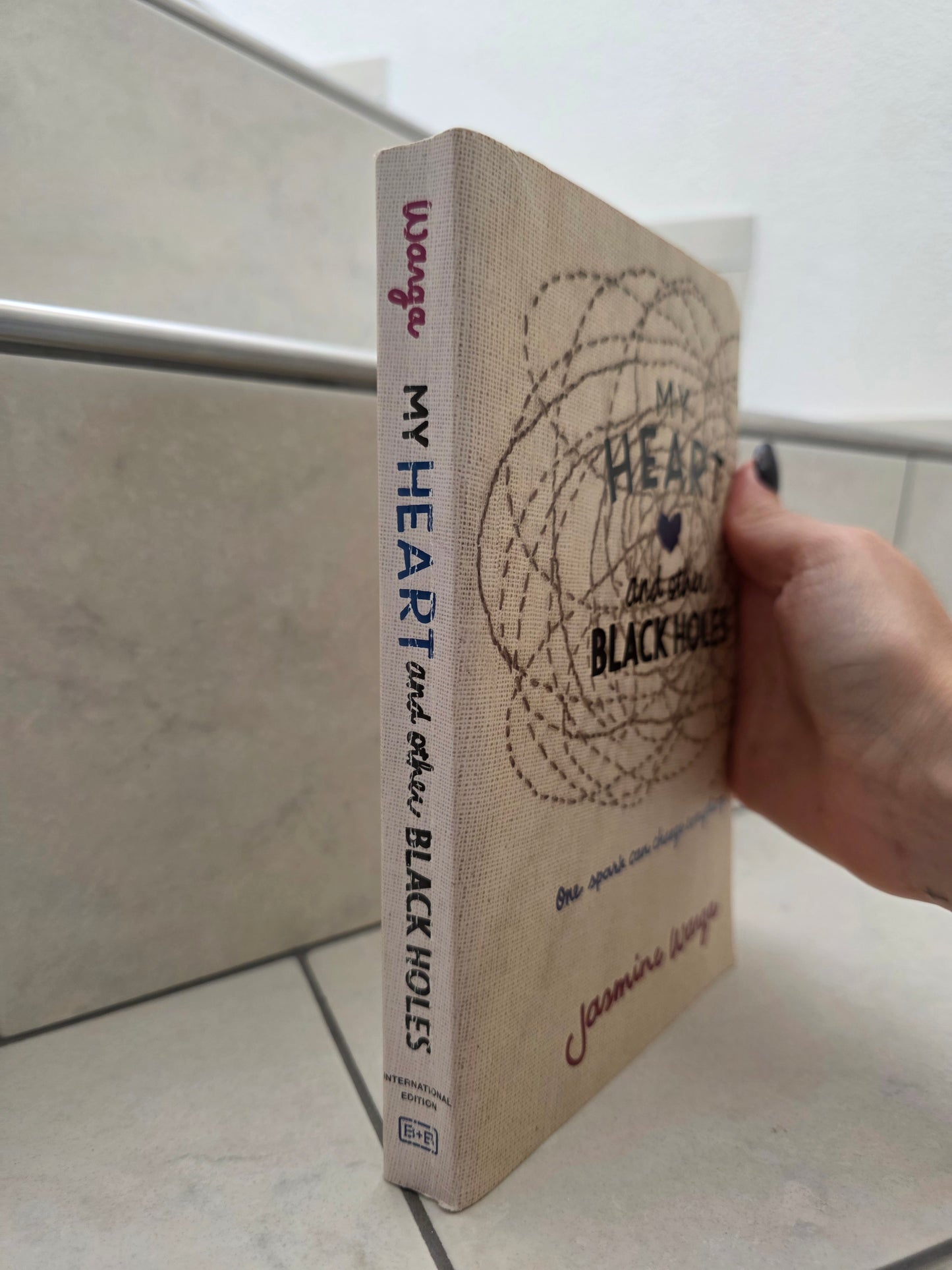 My Heart and Other Black Holes by Jasmine Warga