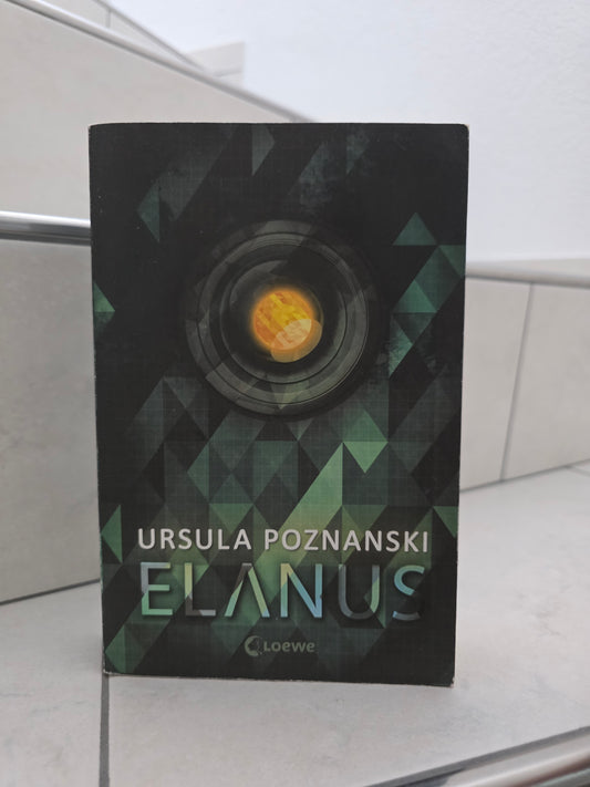 Elanus von Ursula Poznanski