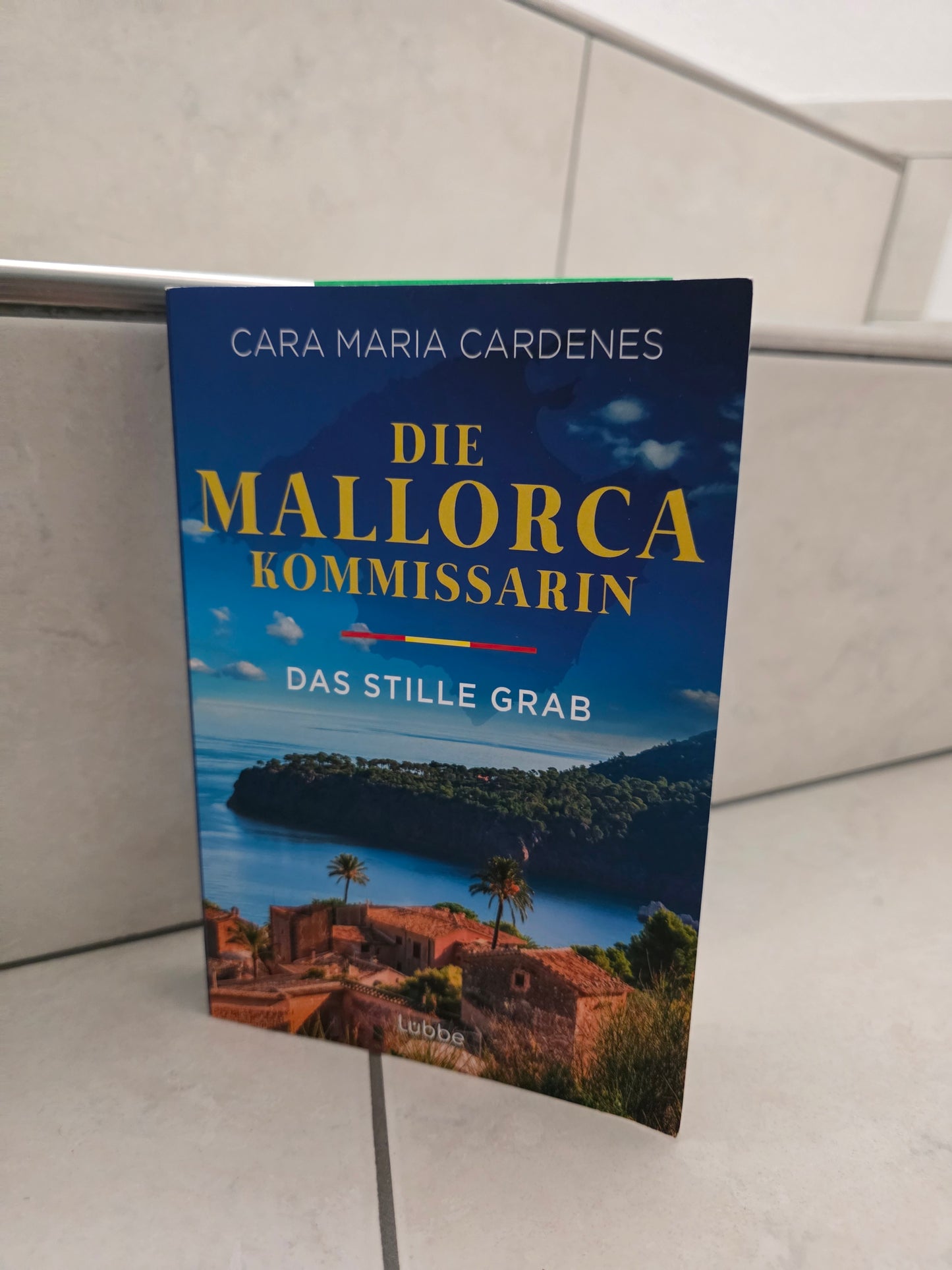 Die Mallorca Kommissarin von Cara Maria Cardenes