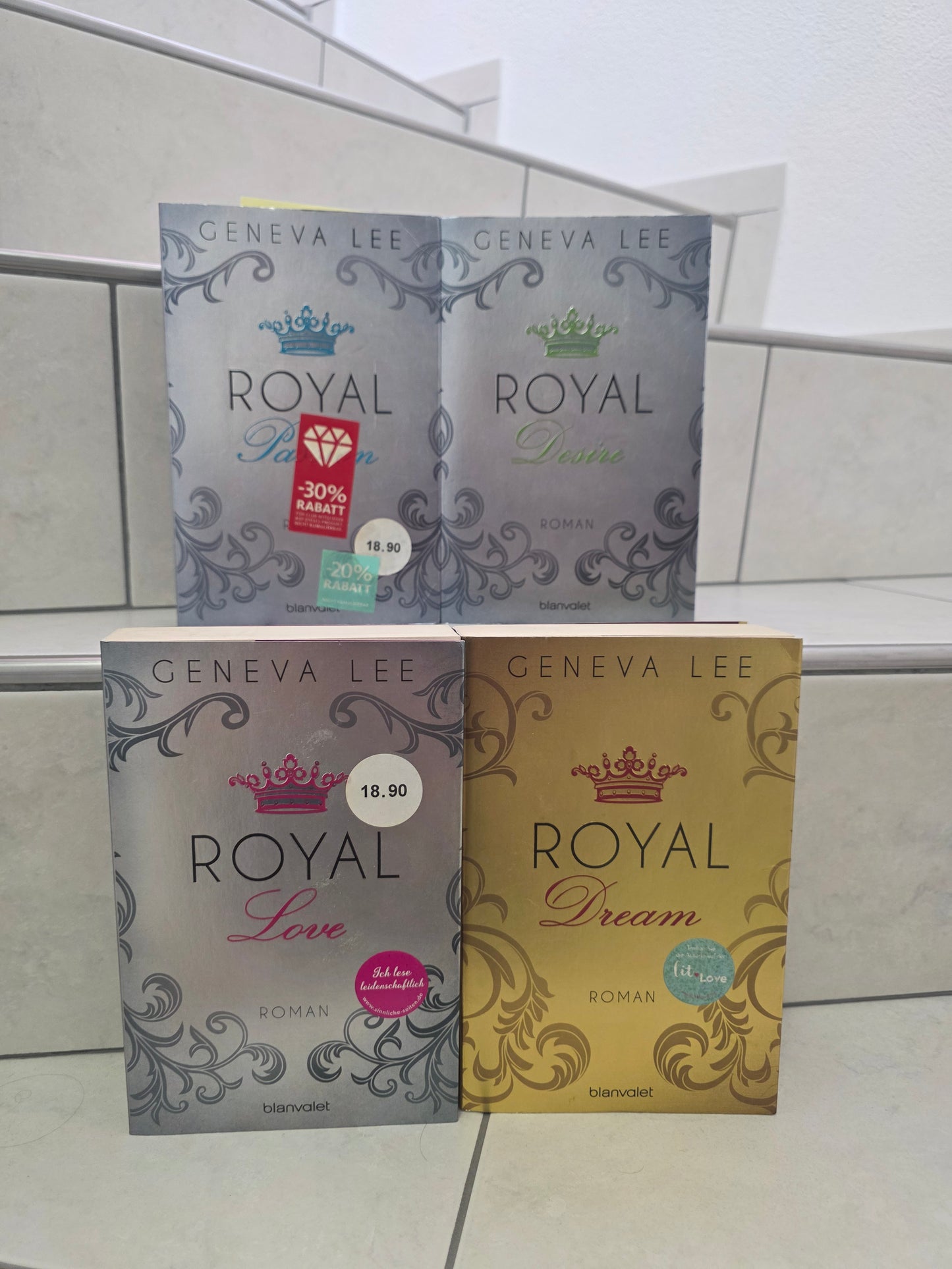 Royal 1-4 von Geneva Lee