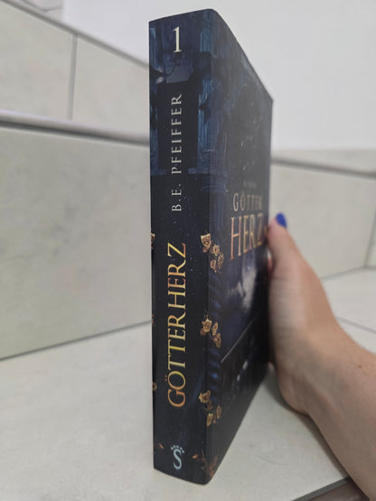 Götterherz von B. E. Pfeiffer