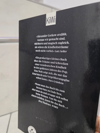 Die Kinder hören Pink Floyd von Alexander Gorkow