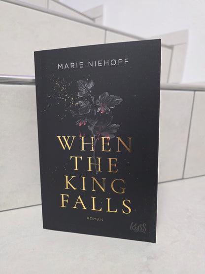 When the King falls von Marie Niehoff