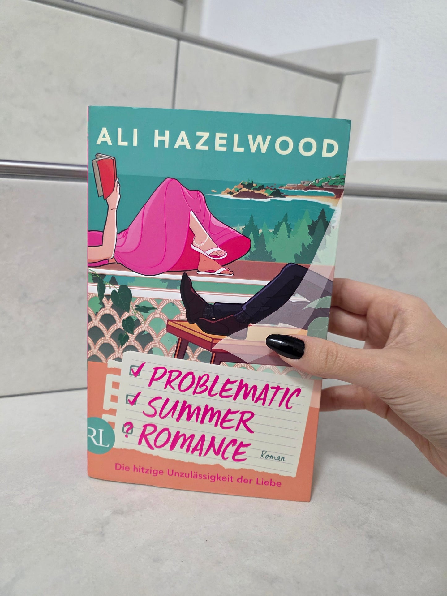 Problematic Summer Romance von Ali Hazelwood