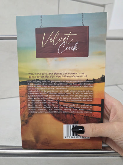 Velvet Creek von Freya Miles