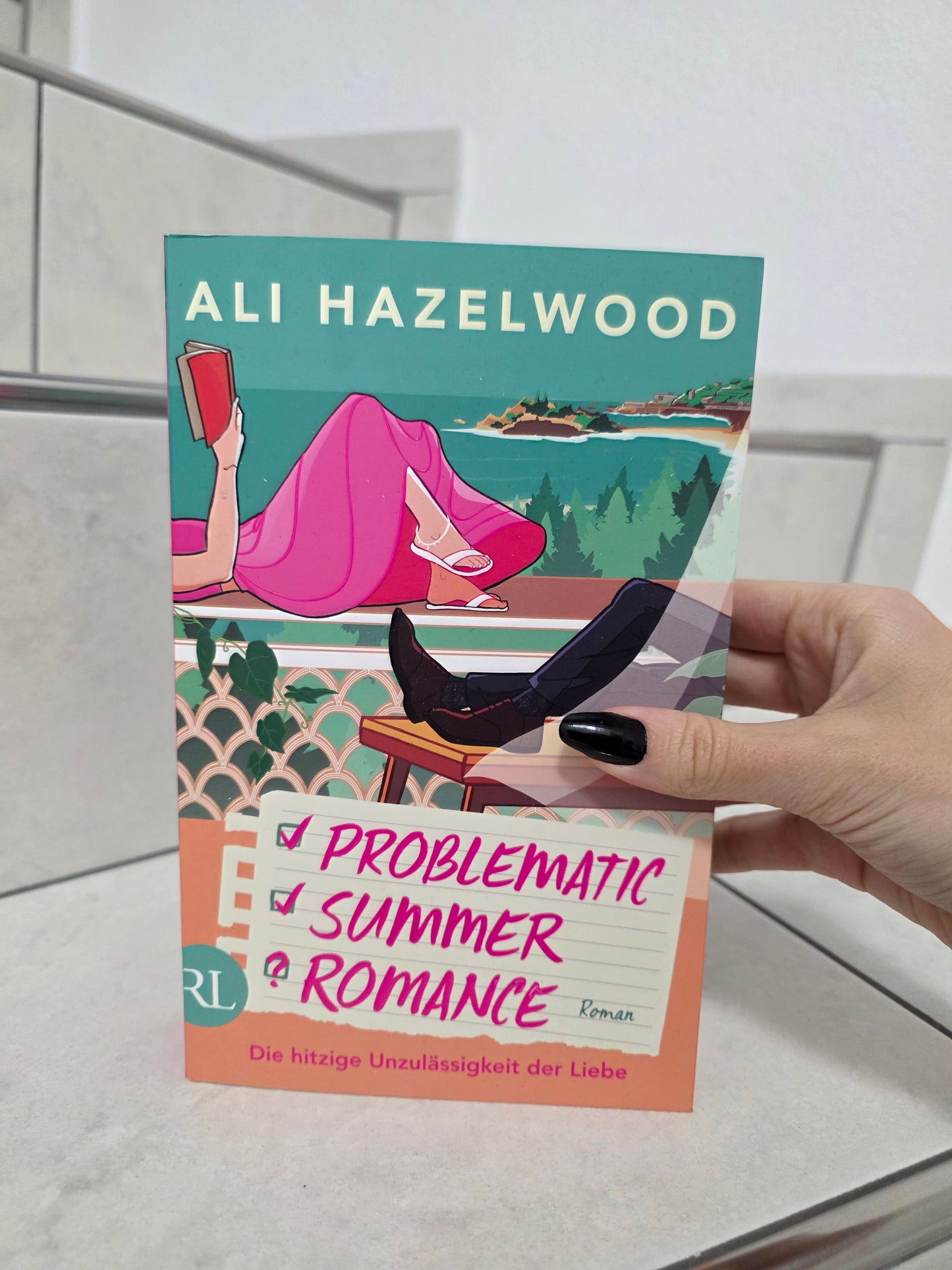 Problematic Summer Romance von Ali Hazelwood