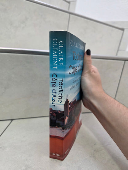 Tödliche Côte d'Azur: Kommissar Valjean und das Rätsel von Carros von Claire Clément