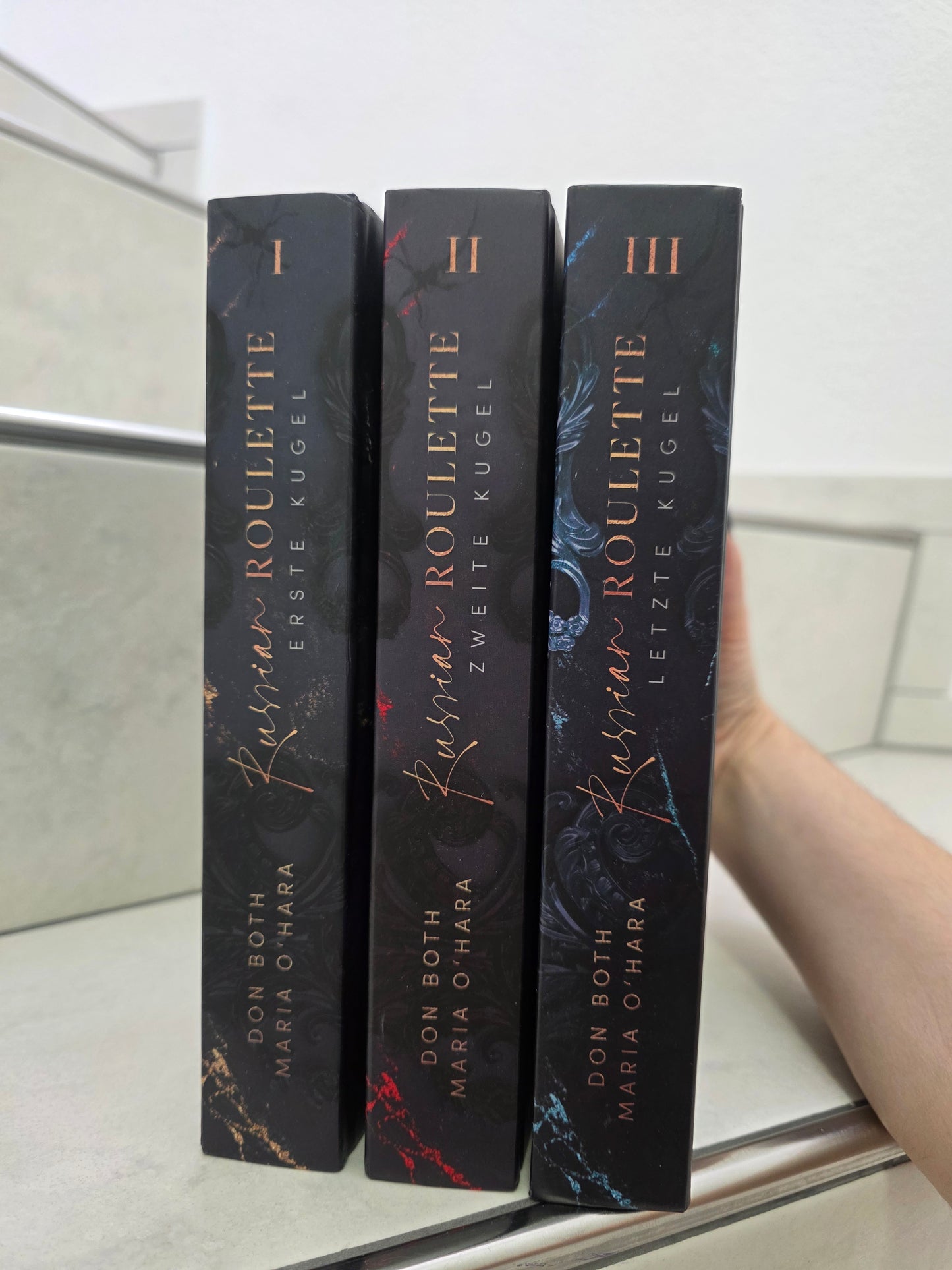 Russian Roulette Trilogie von Don Both & Maria O'Hara