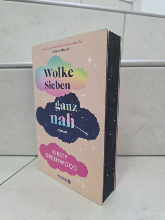 Wolke Sieben ganz nah von Kirsty Greenwood