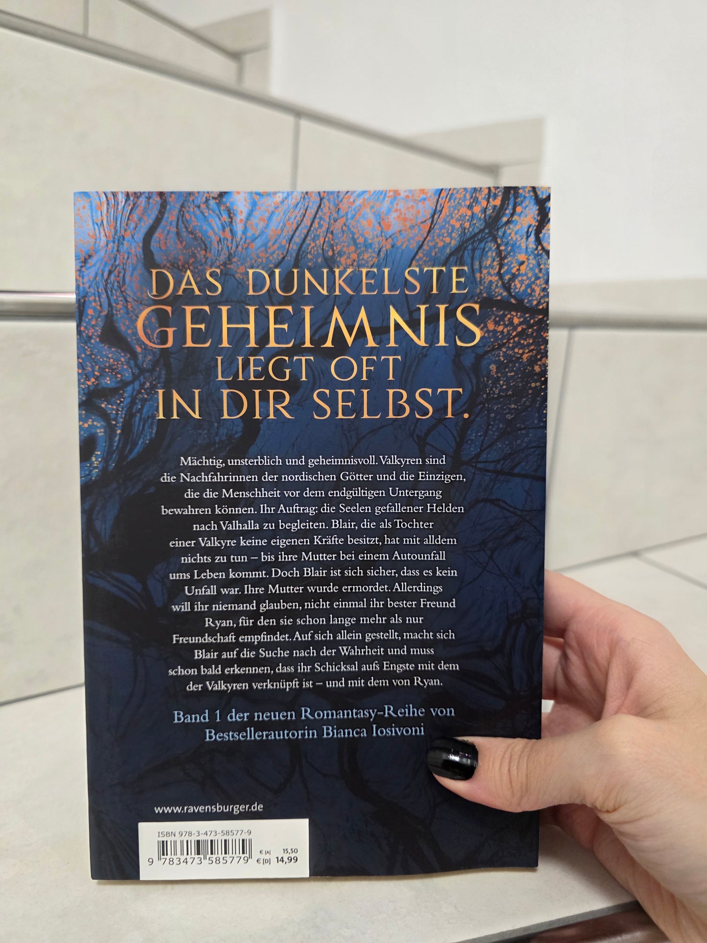 The Last Goddess: A Fate darker than love von Bianca Iosivoni