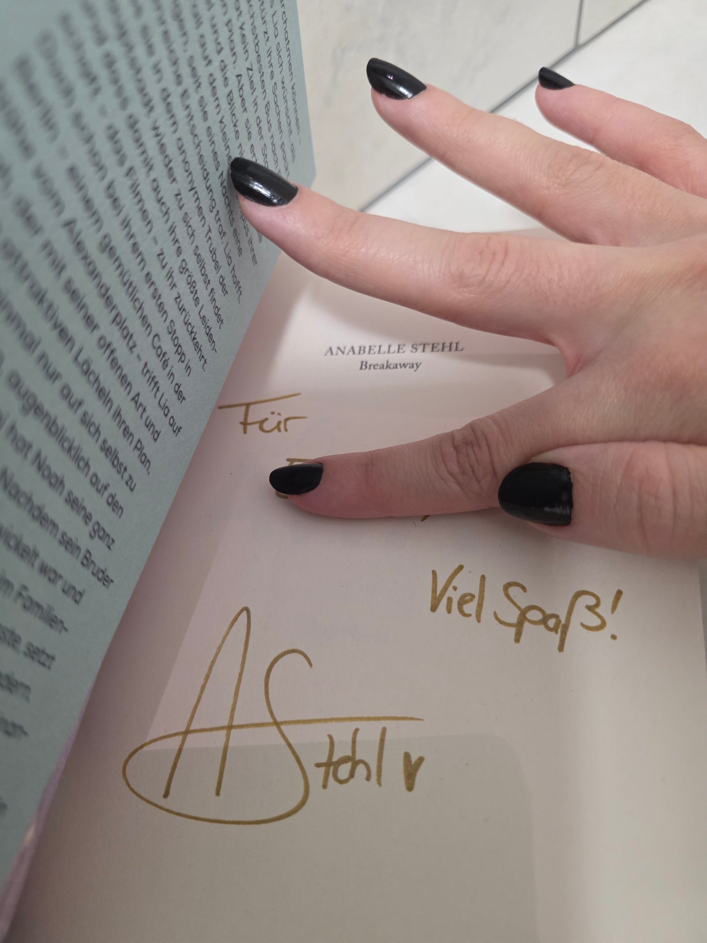 Break Away von Anabelle Stehl