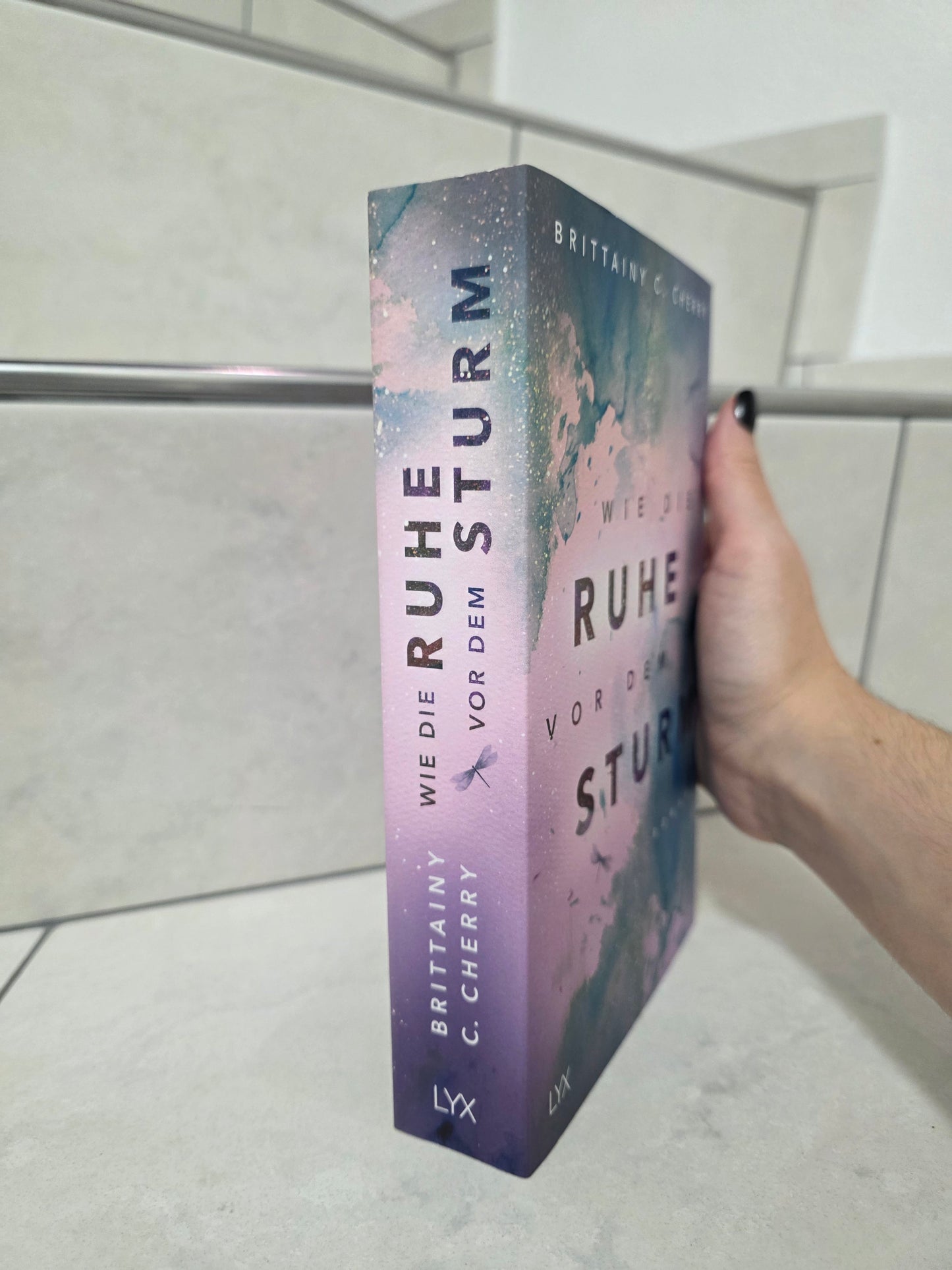 Wie die Ruhe vor dem Sturm von Brittainy C. Cherry