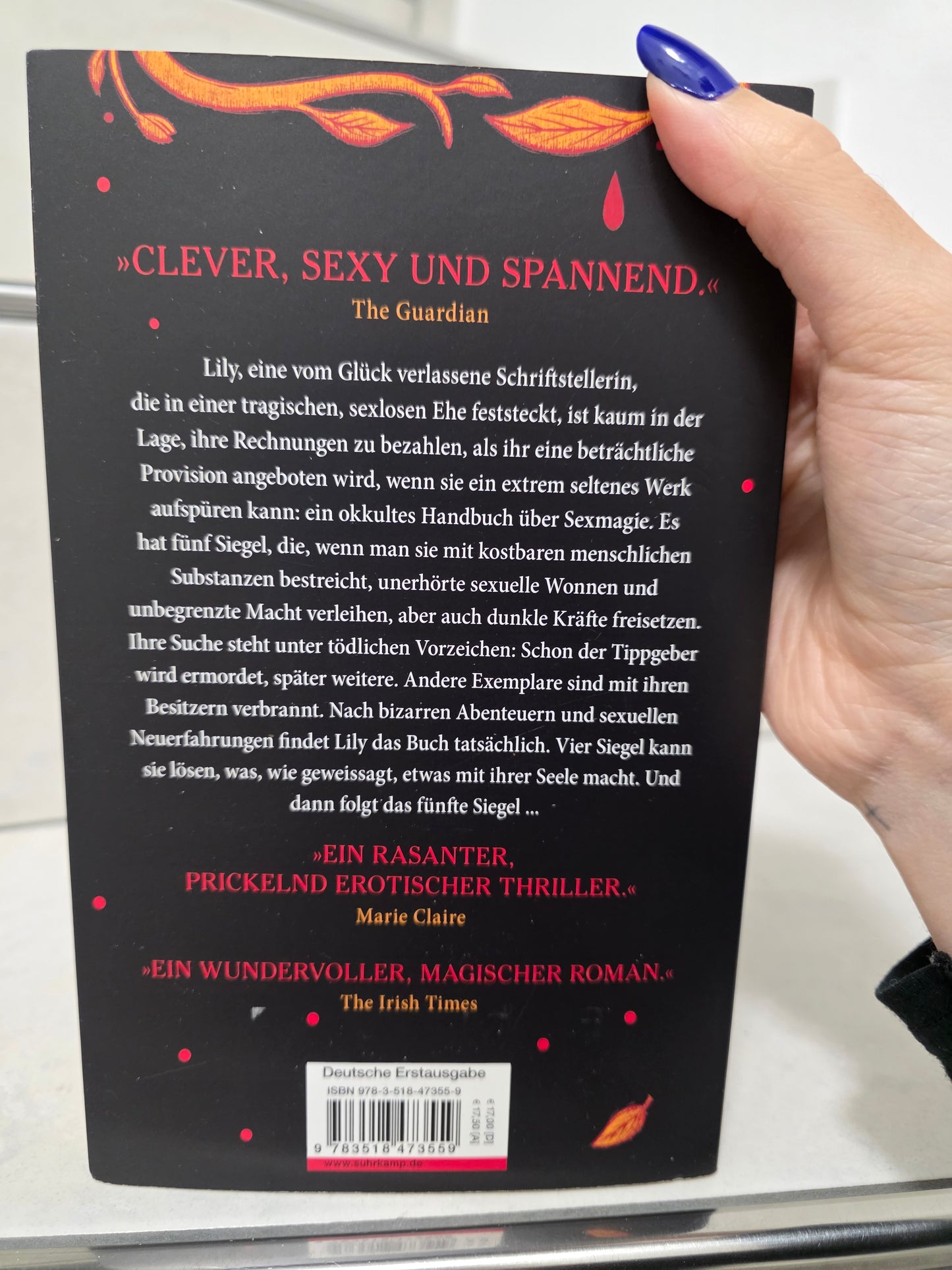 Das Buch der kostbarsten Substanzen von Sara Gran