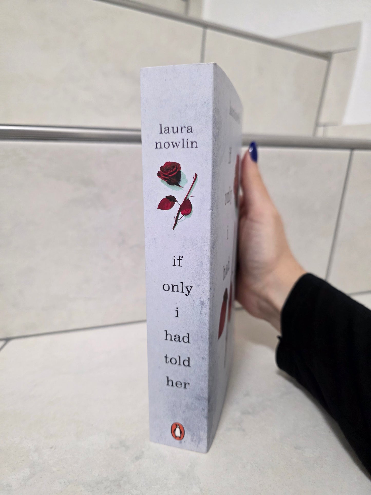 if only I had told her von Laura Nowlin