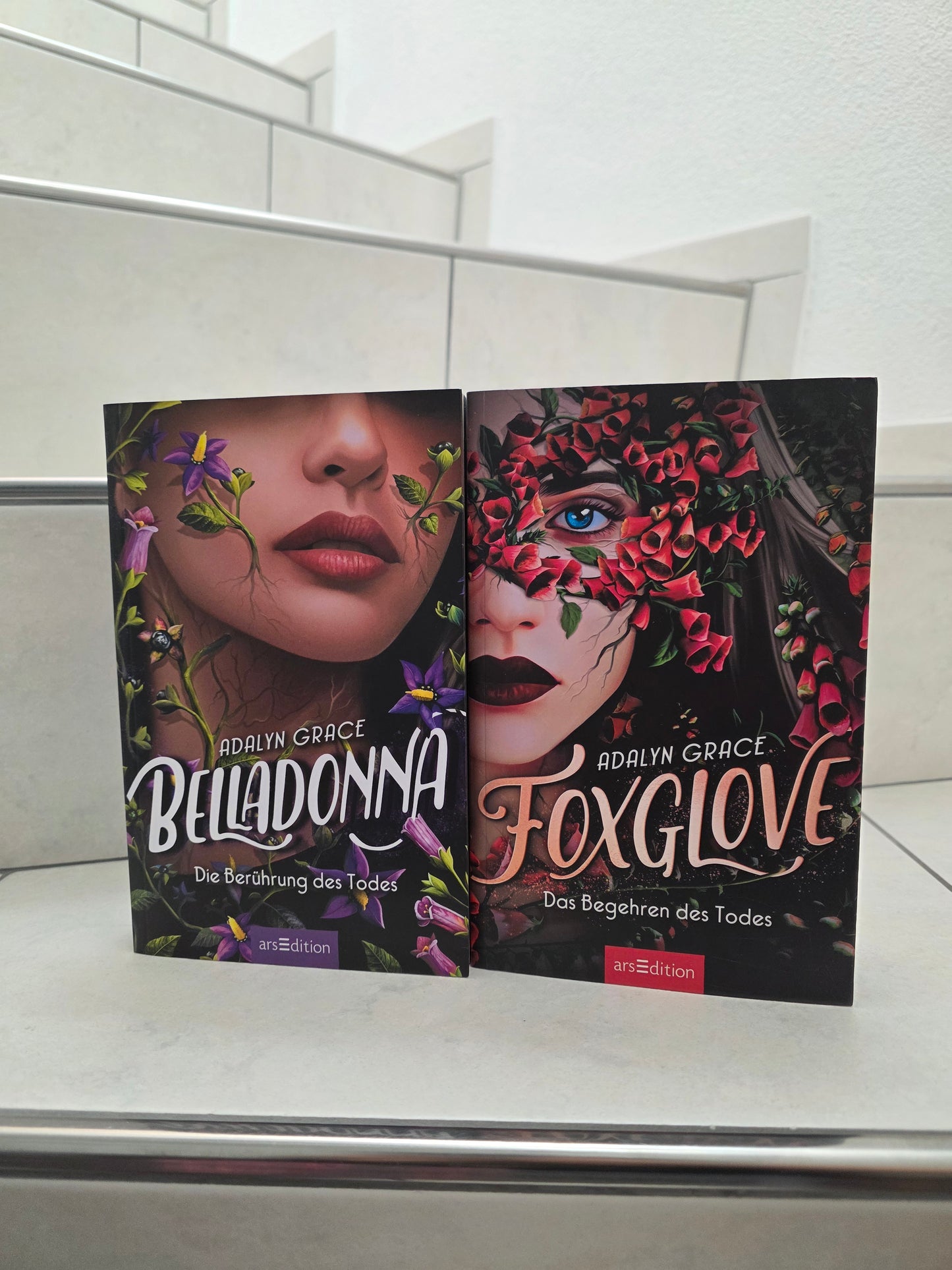 Belladonna & Foxglove von Adalyn Grace