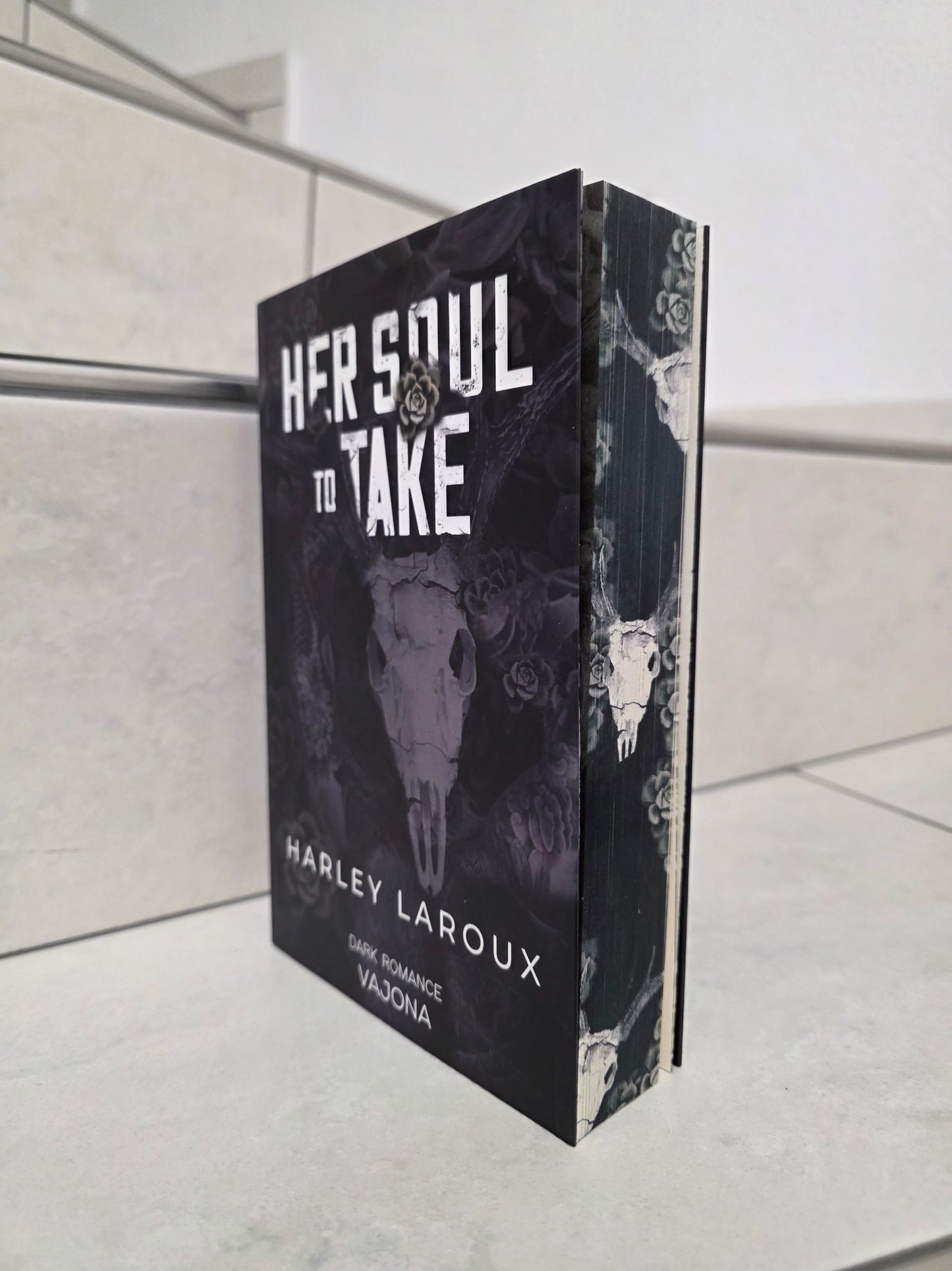 Her Soul to take von Harley Laroux