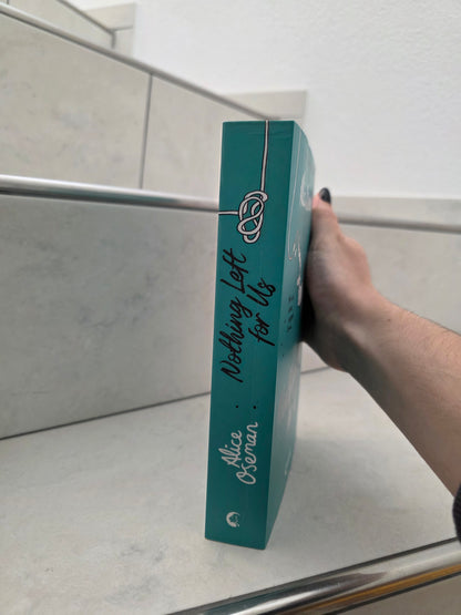 Nothing Left For Us von Alice Oseman