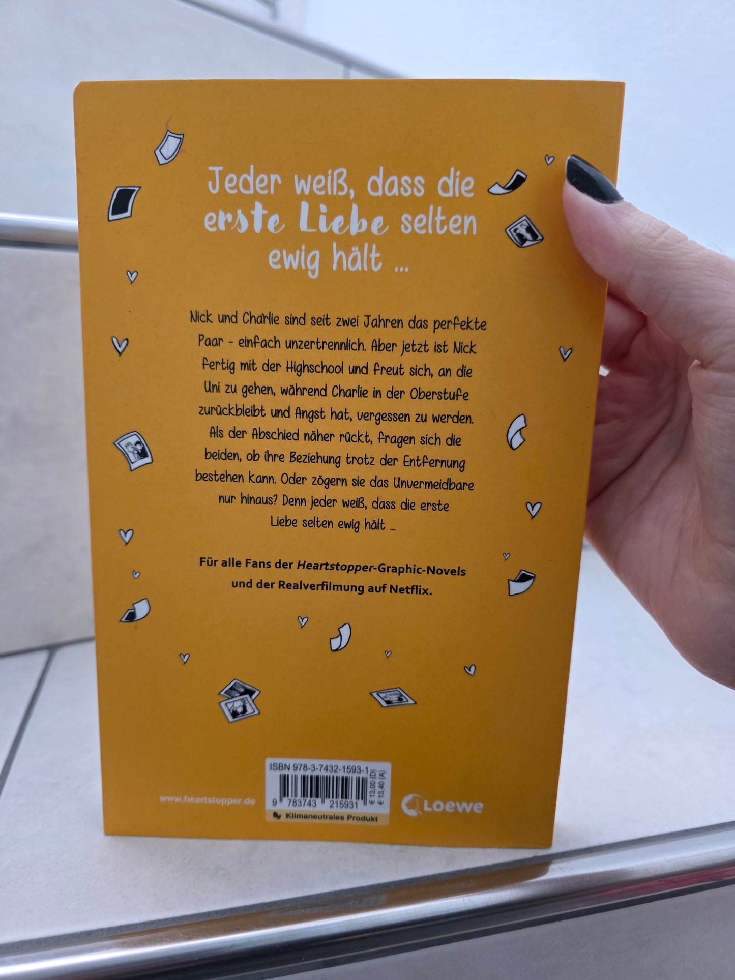 Nick & Charlie von Alice Oseman