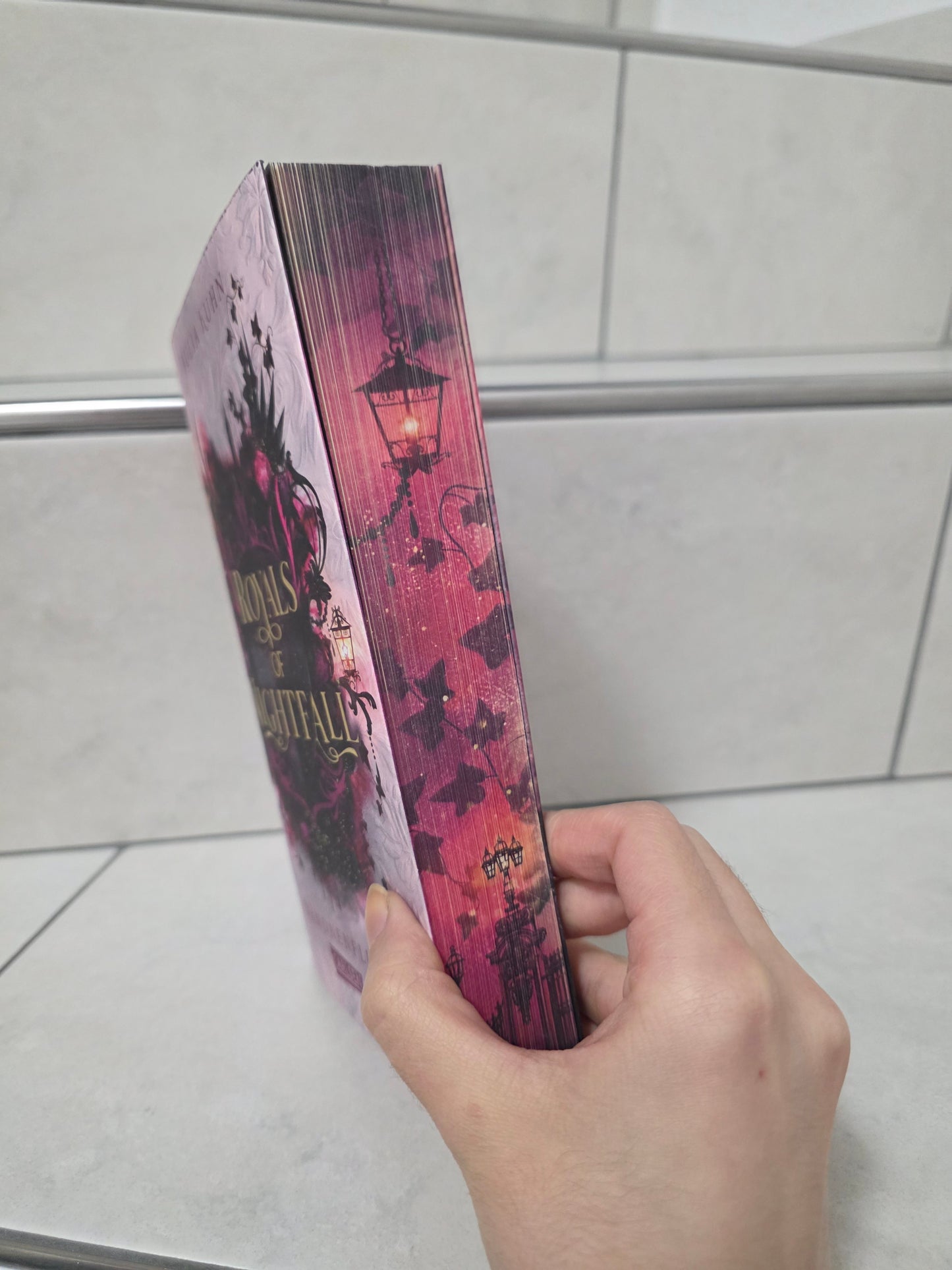 Royals of Nightfall von Julia Kuhn