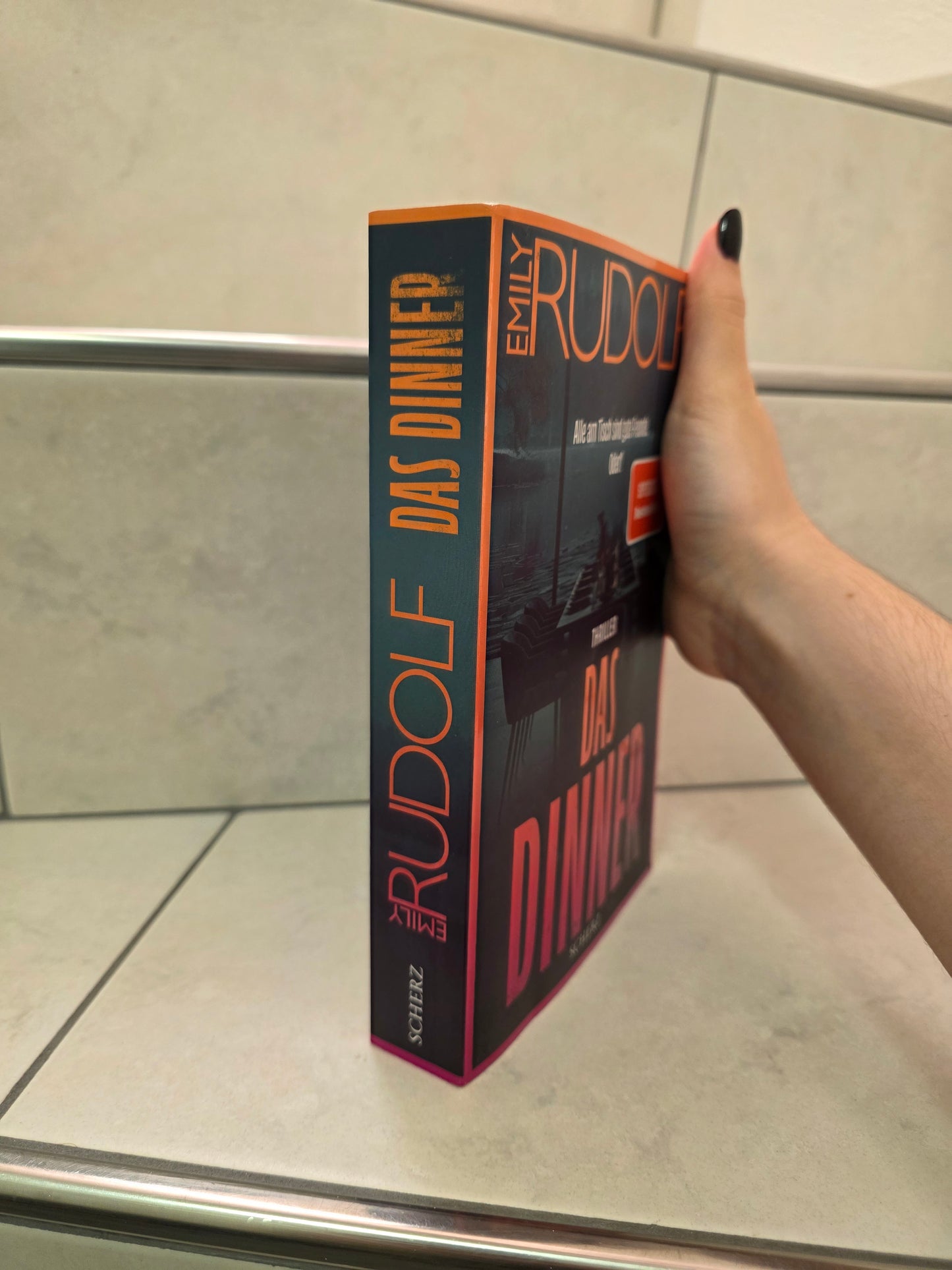 Das Dinner von Emily Rudolf