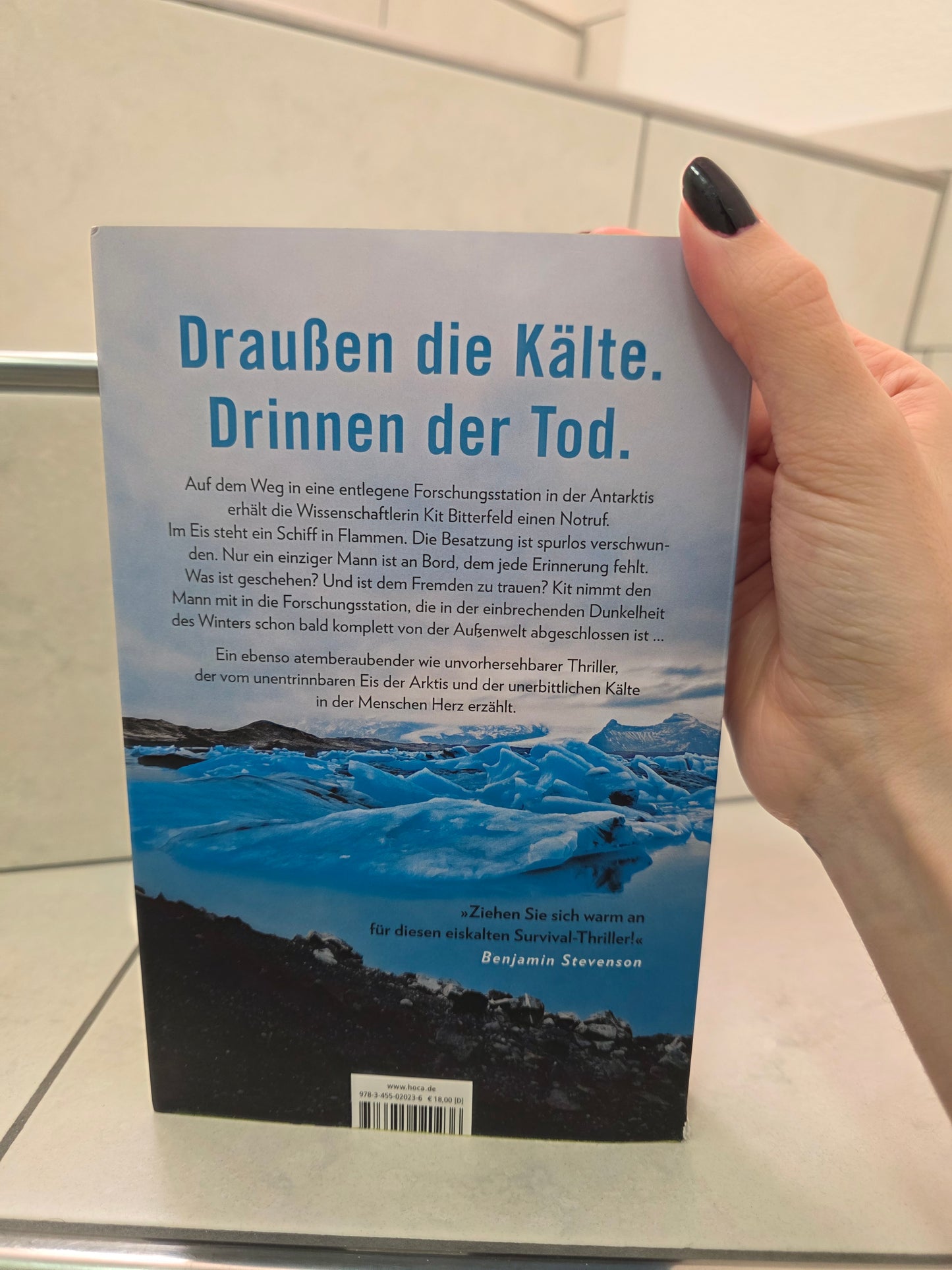 Die Kälte von Riley James