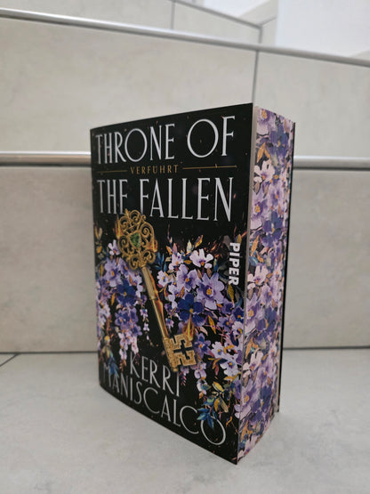 Throne of the Fallen von Kerri Maniscalco