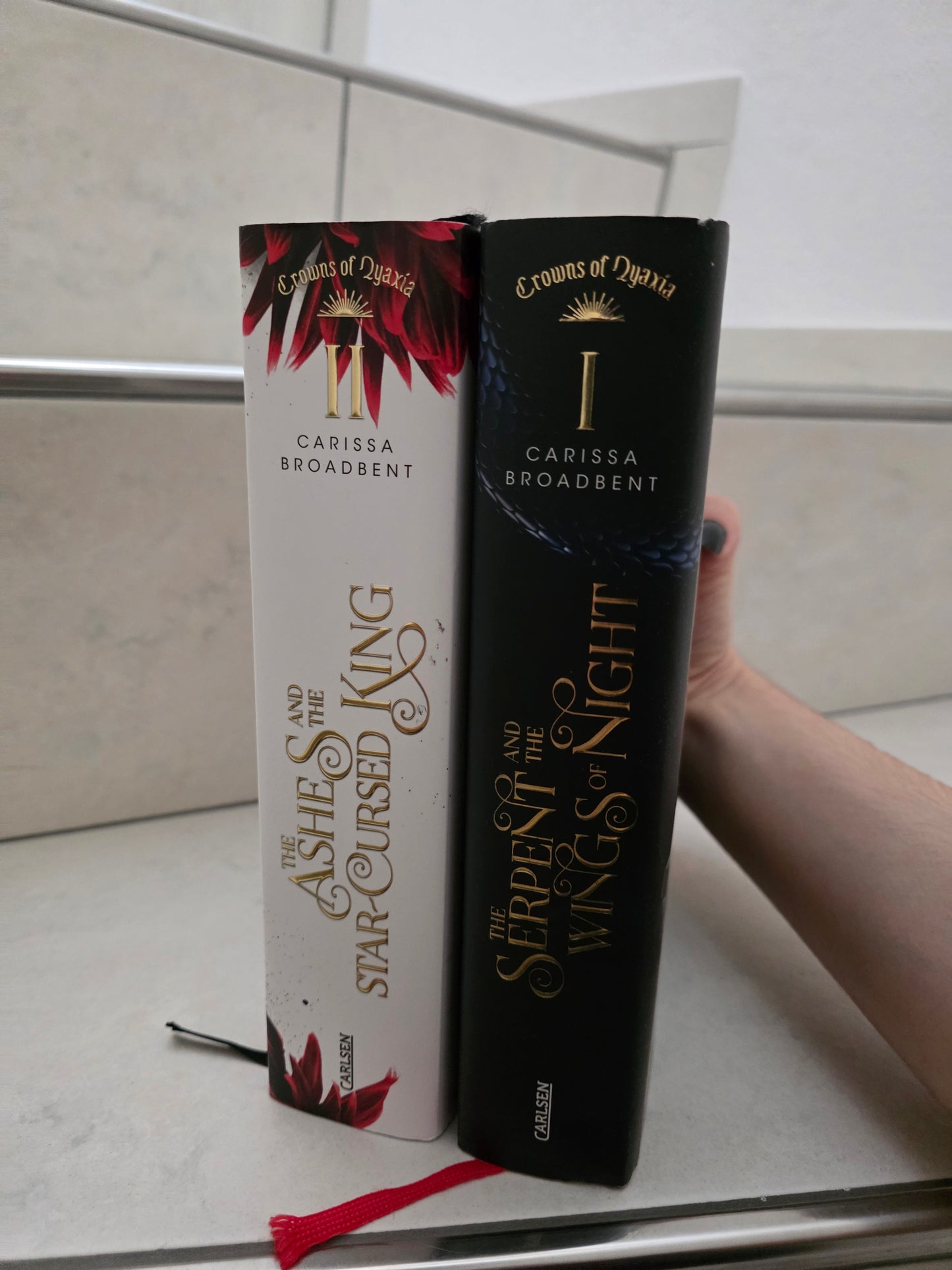 The Serpent and the Wings of Night 1&2  von Carissa Broadbent