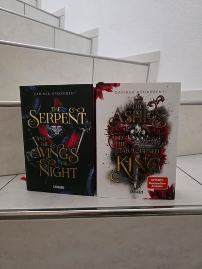The Serpent and the Wings of Night 1&2  von Carissa Broadbent