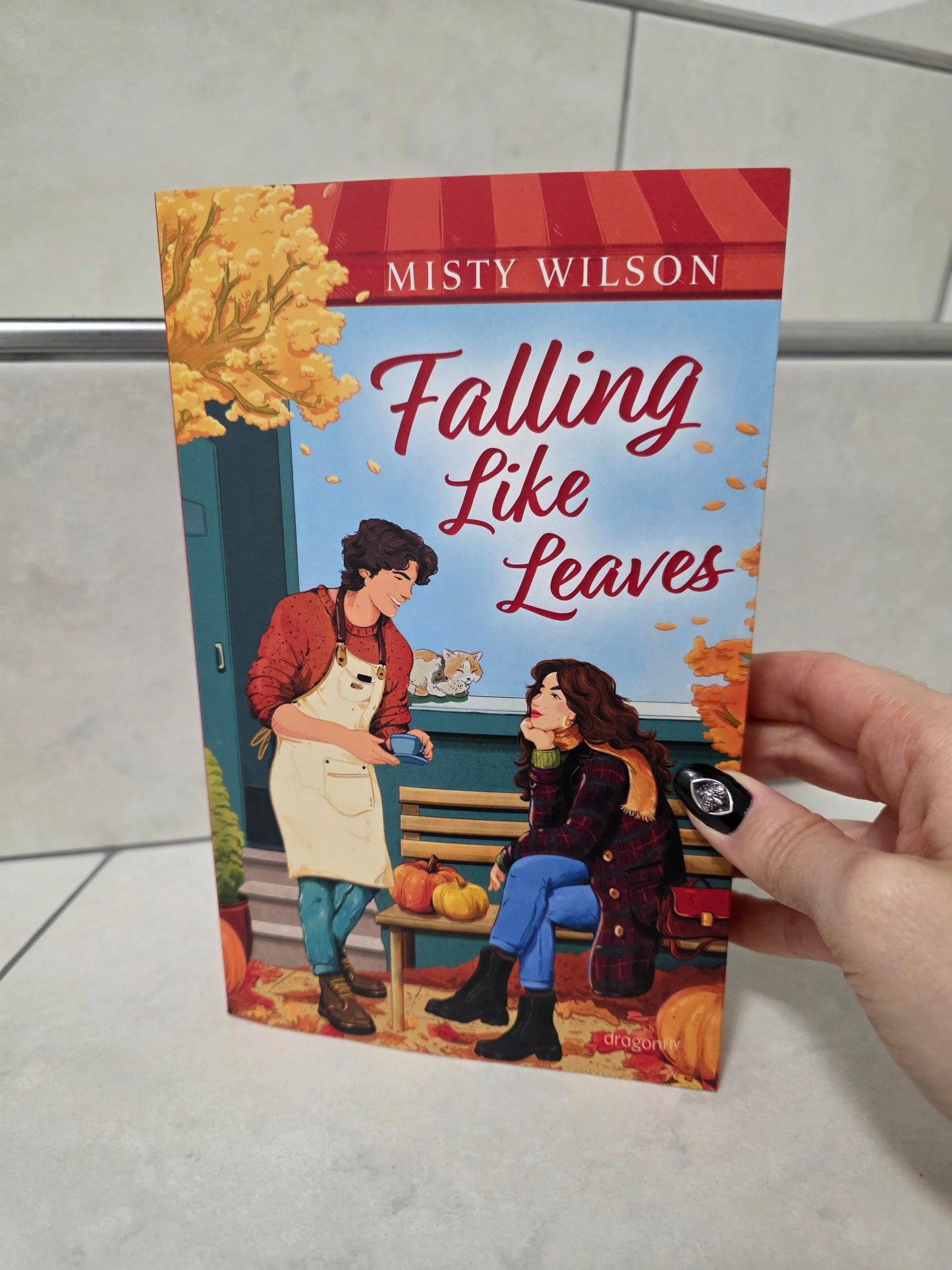 Falling Like Leaves von Misty Wilson