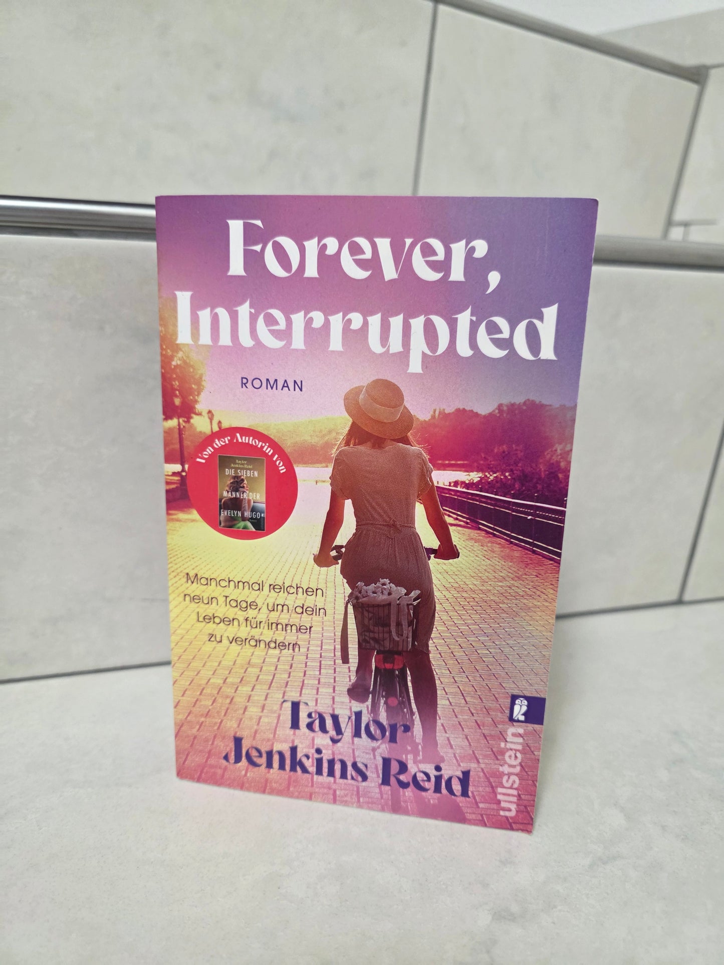 Forever, Interrupted von Taylor Jenkins Reid