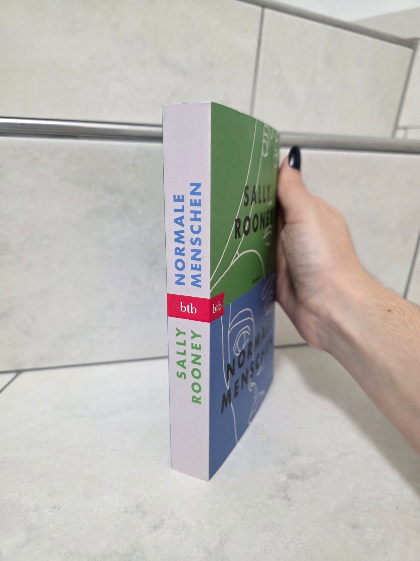 Normale Menschen von Sally Rooney