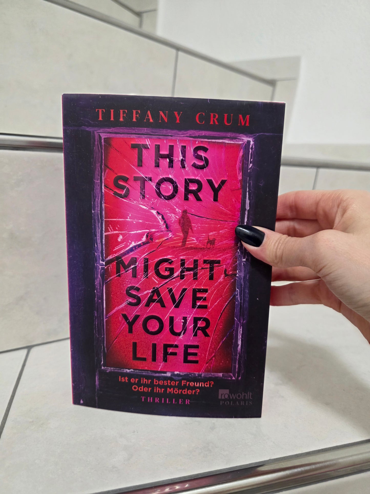 This Story Might Save Your Life von Tiffany Crum