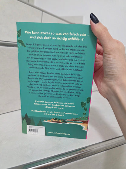 Problematic Summer Romance von Ali Hazelwood