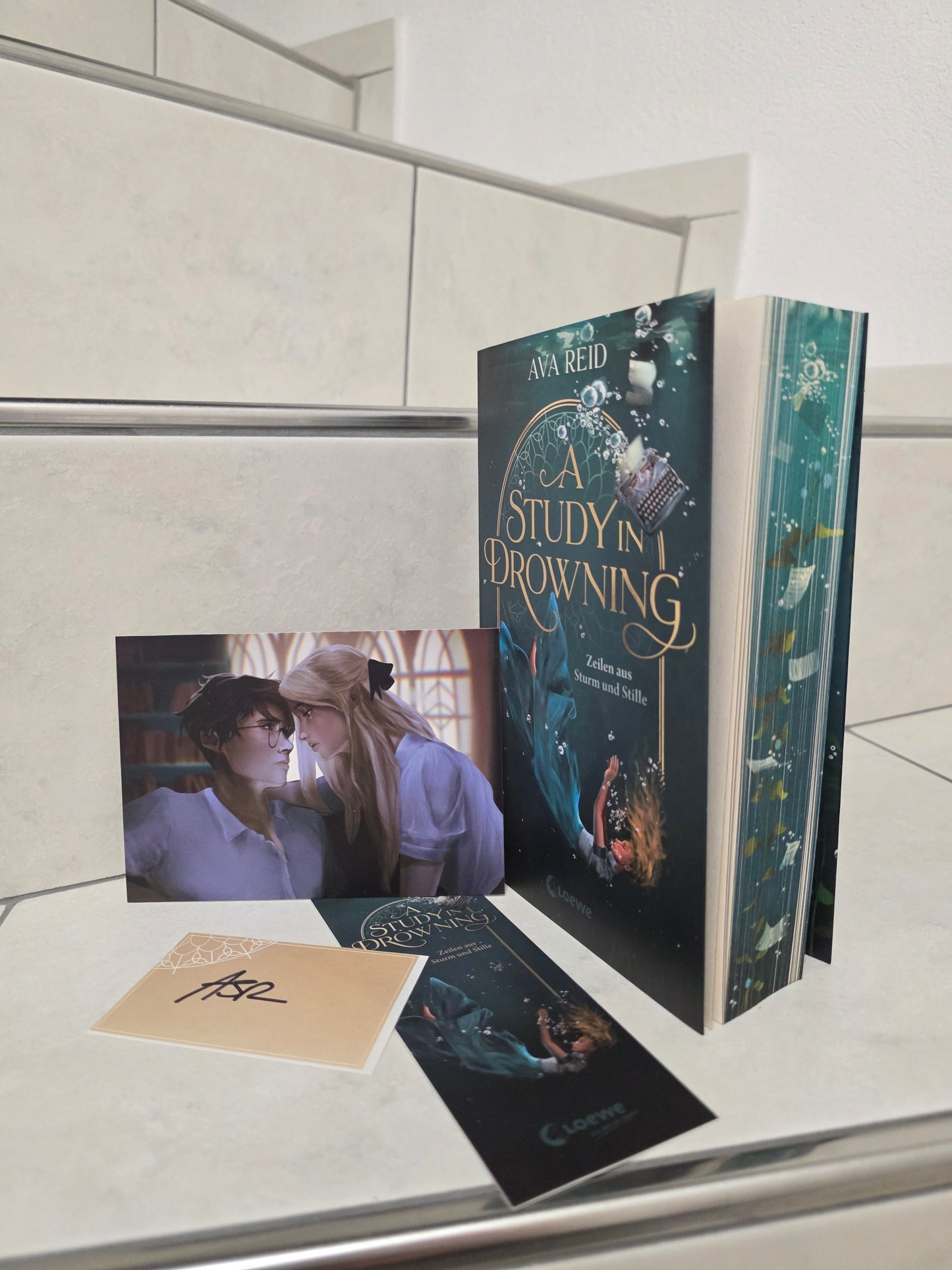 A Study in Drowning von Ava Reid