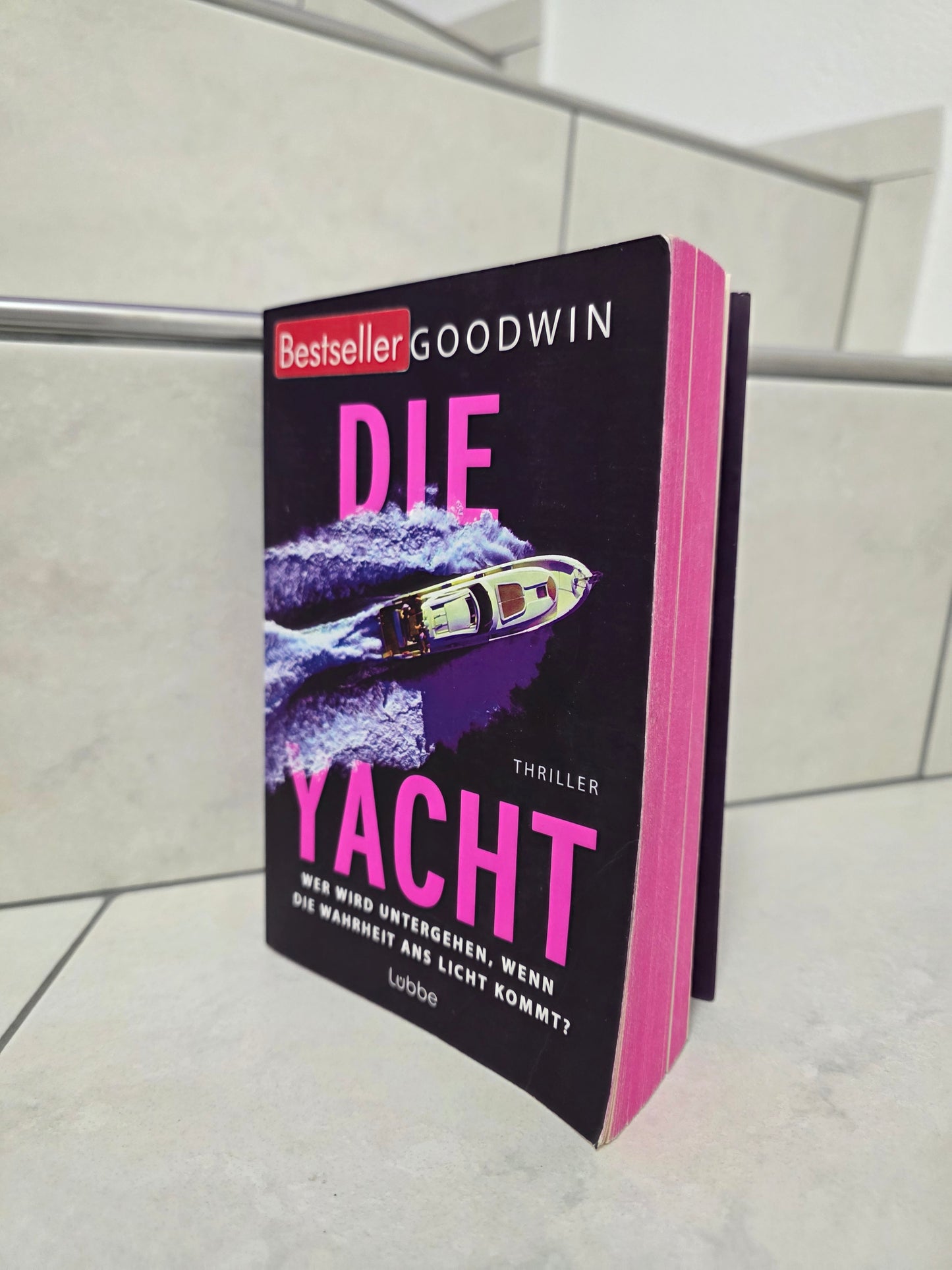 Die Yacht von Sarah Goodwin